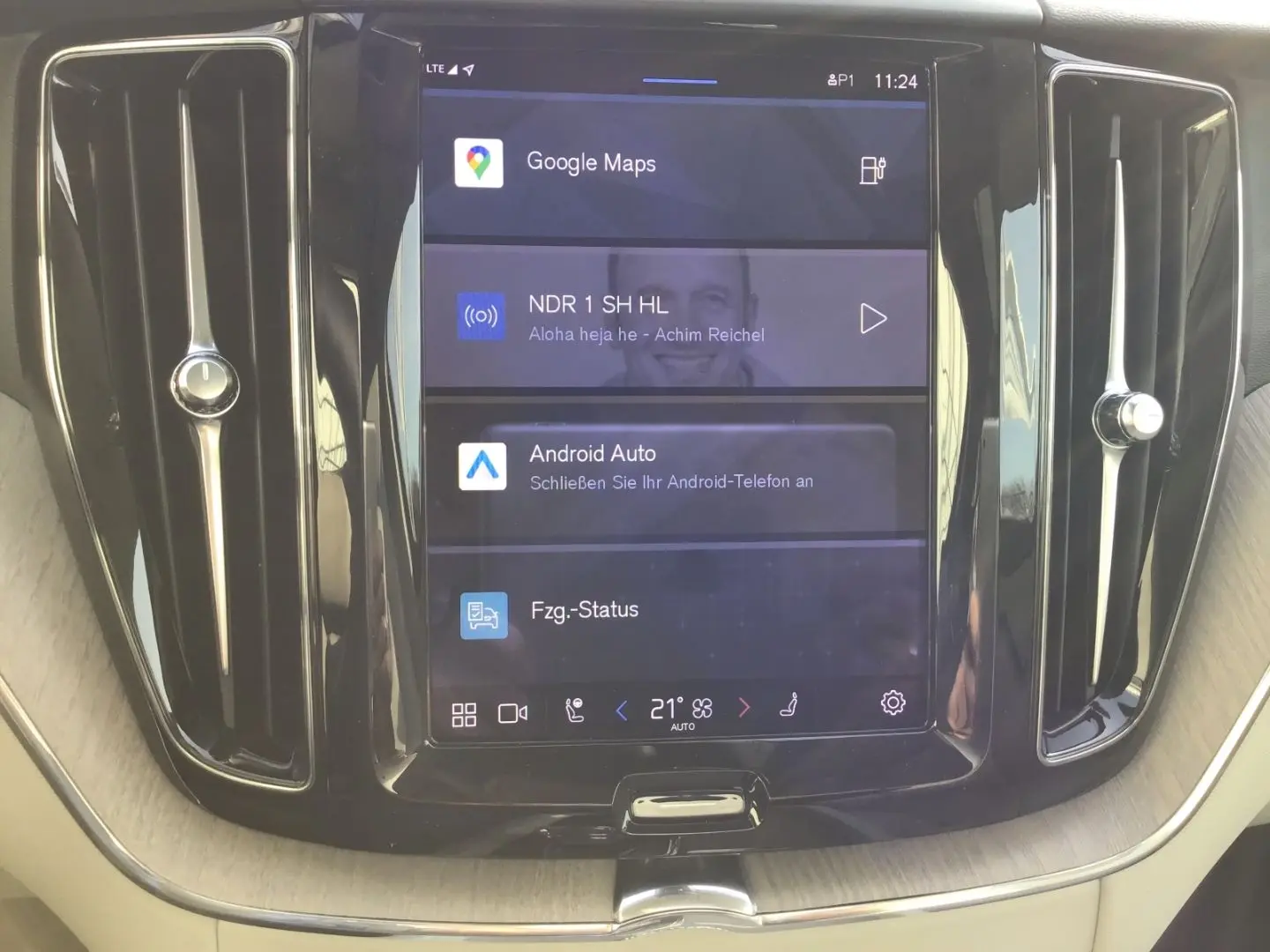 XC60 T6 Inscription Plus Bright AWD Stdhzg. Cam