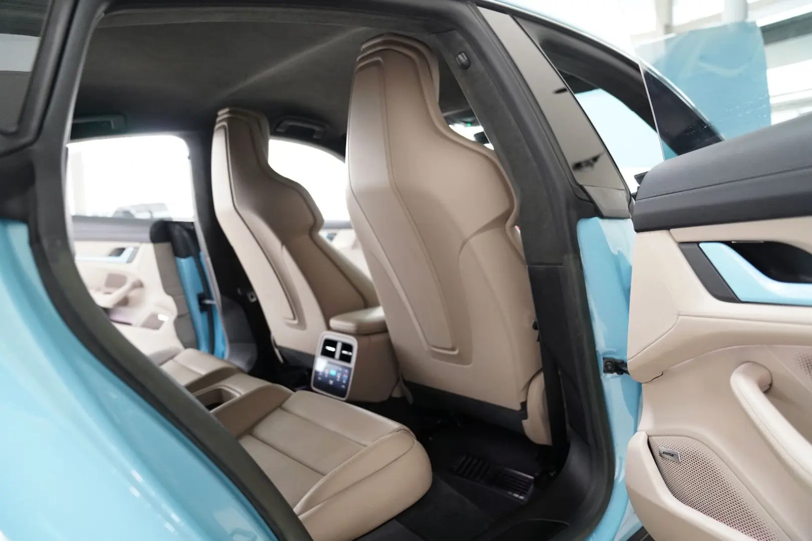 Taycan GTS InnoDrive Head-Up 360 Carbon BOSE