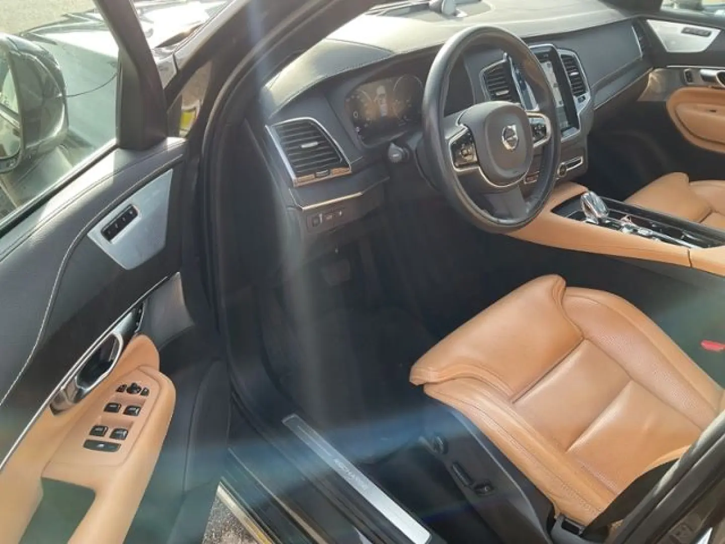 XC90 T8 Inscription Plug-In AWD AHK ACC 360