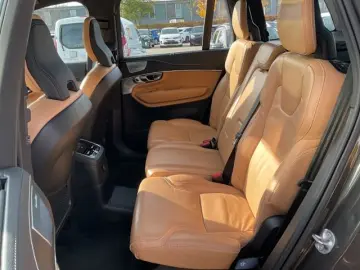 XC90 T8 Inscription Plug-In AWD AHK ACC 360