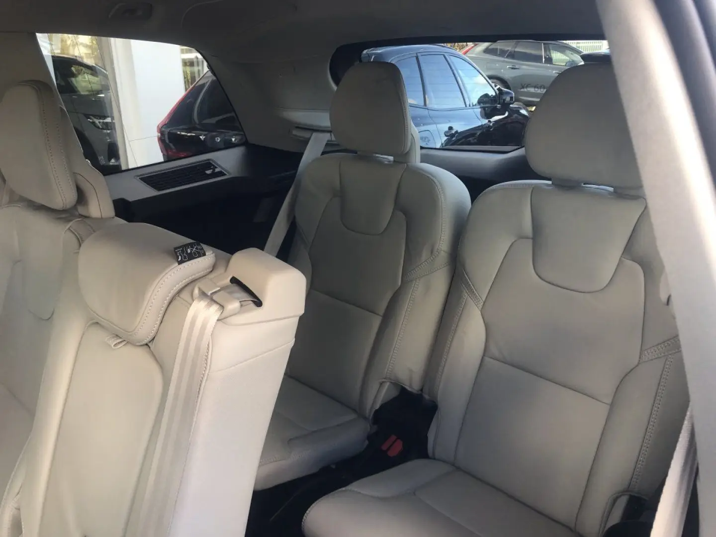 XC90 T8 Plus Bright Plug-In Hybrid AWD