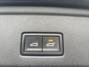 Touareg 3.0 TDI Elegance 4Motion Luft AHK RFK AC