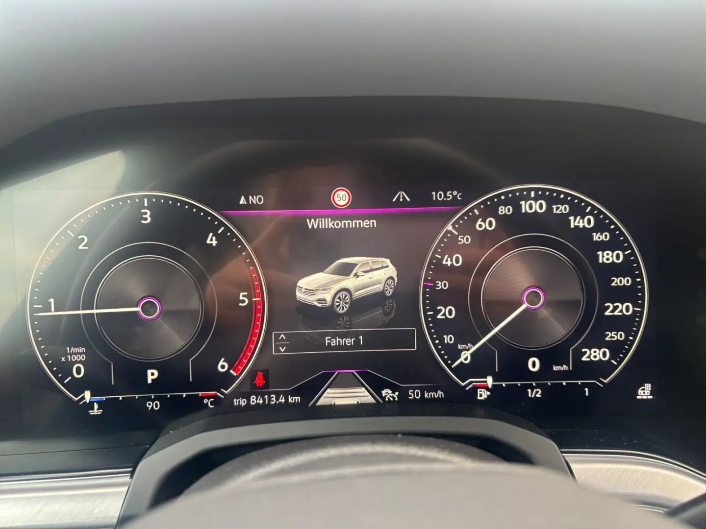 Touareg 3.0 TDI Elegance 4Motion Luft AHK RFK AC