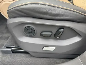 Touareg Elegance 4Motion 3.0 TDI AHK Standhz Luf