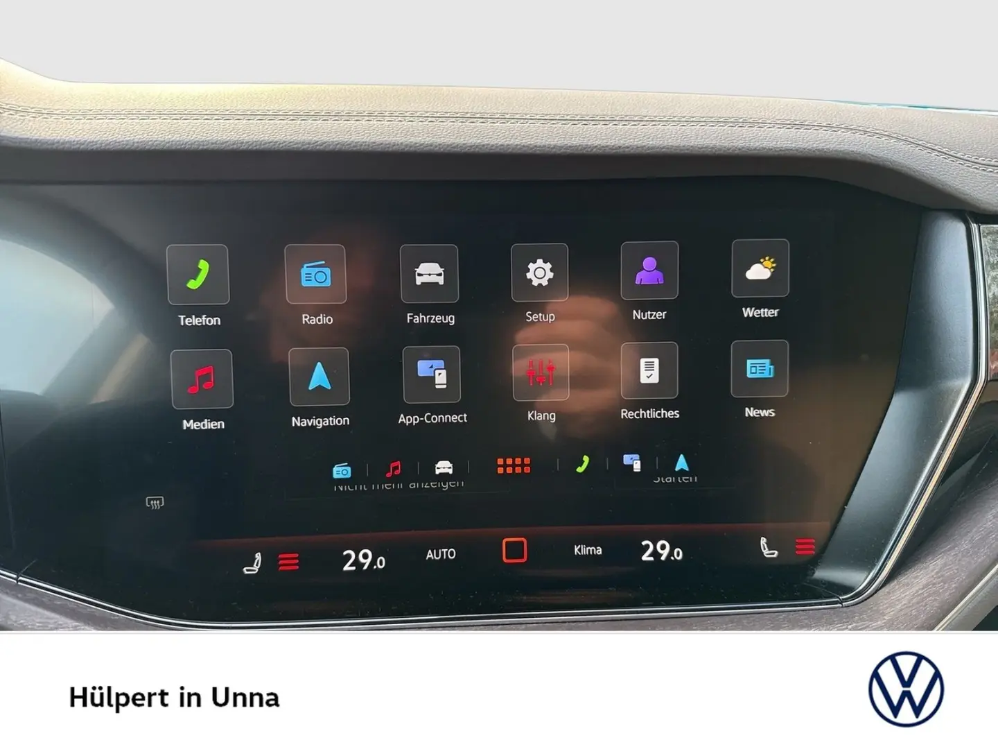 Touareg V6 TSI ELEGANCE NEUESMODELL AHK ACC LM20