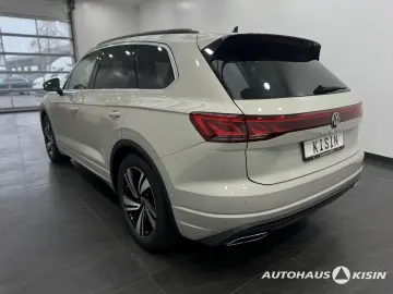 Touareg 3.0 TDI 4M Elegance V6  HUD  Luftfed AHK