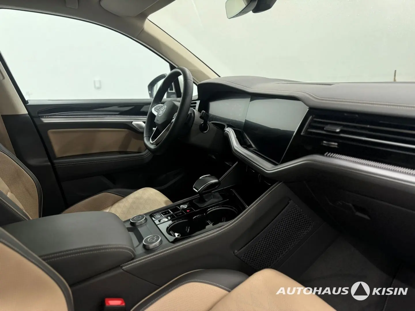 Touareg 3.0 TDI 4M Elegance V6  HUD  Luftfed AHK