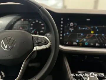 Touareg 3.0 TDI 4M Elegance V6  HUD  Luftfed AHK