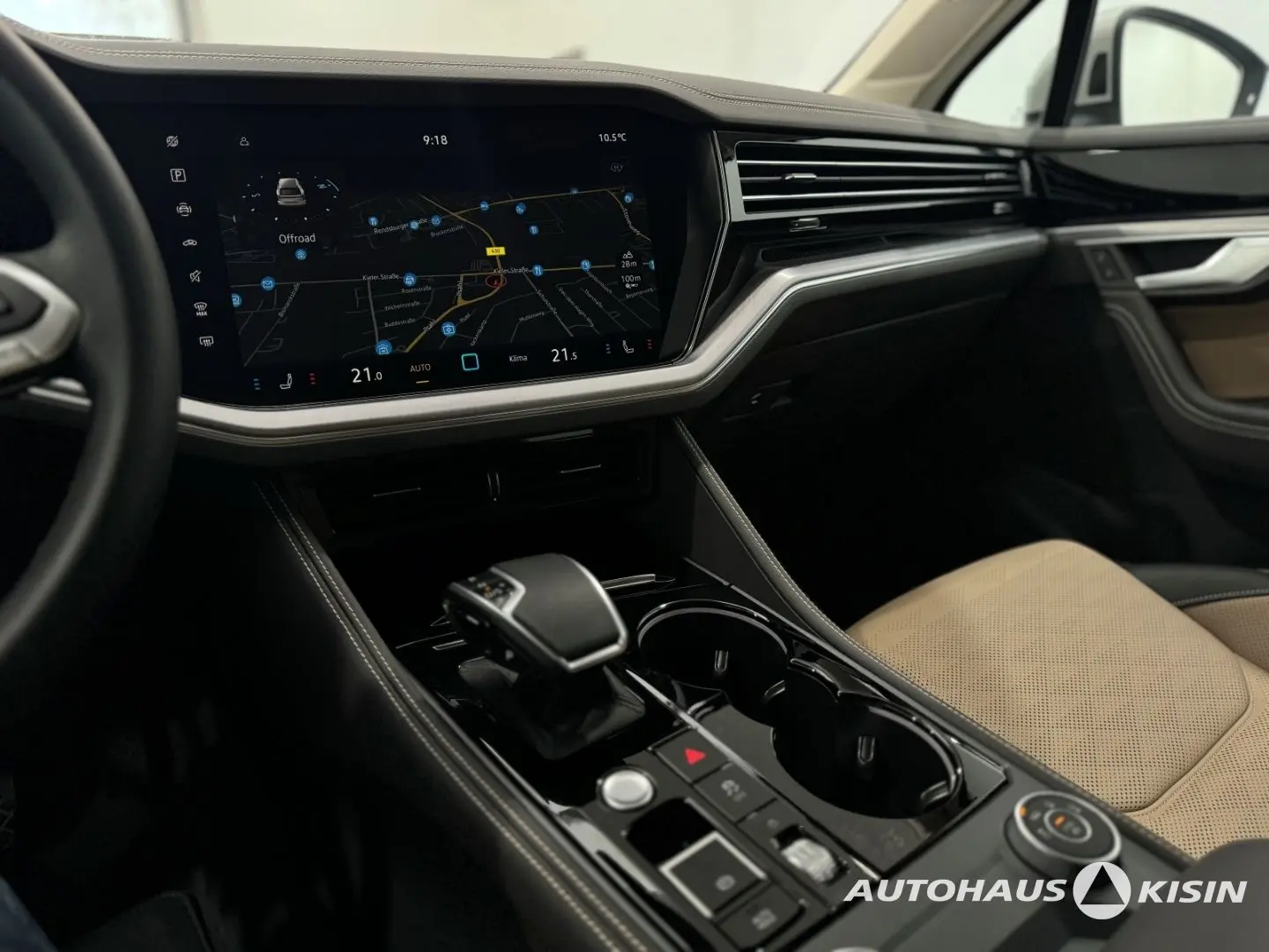 Touareg 3.0 TDI 4M Elegance V6  HUD  Luftfed AHK