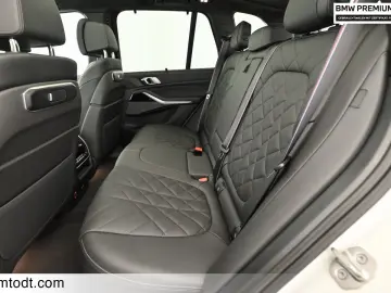 X5 xDrive30d  M-Sport PRO Innovations-Paket MWST
