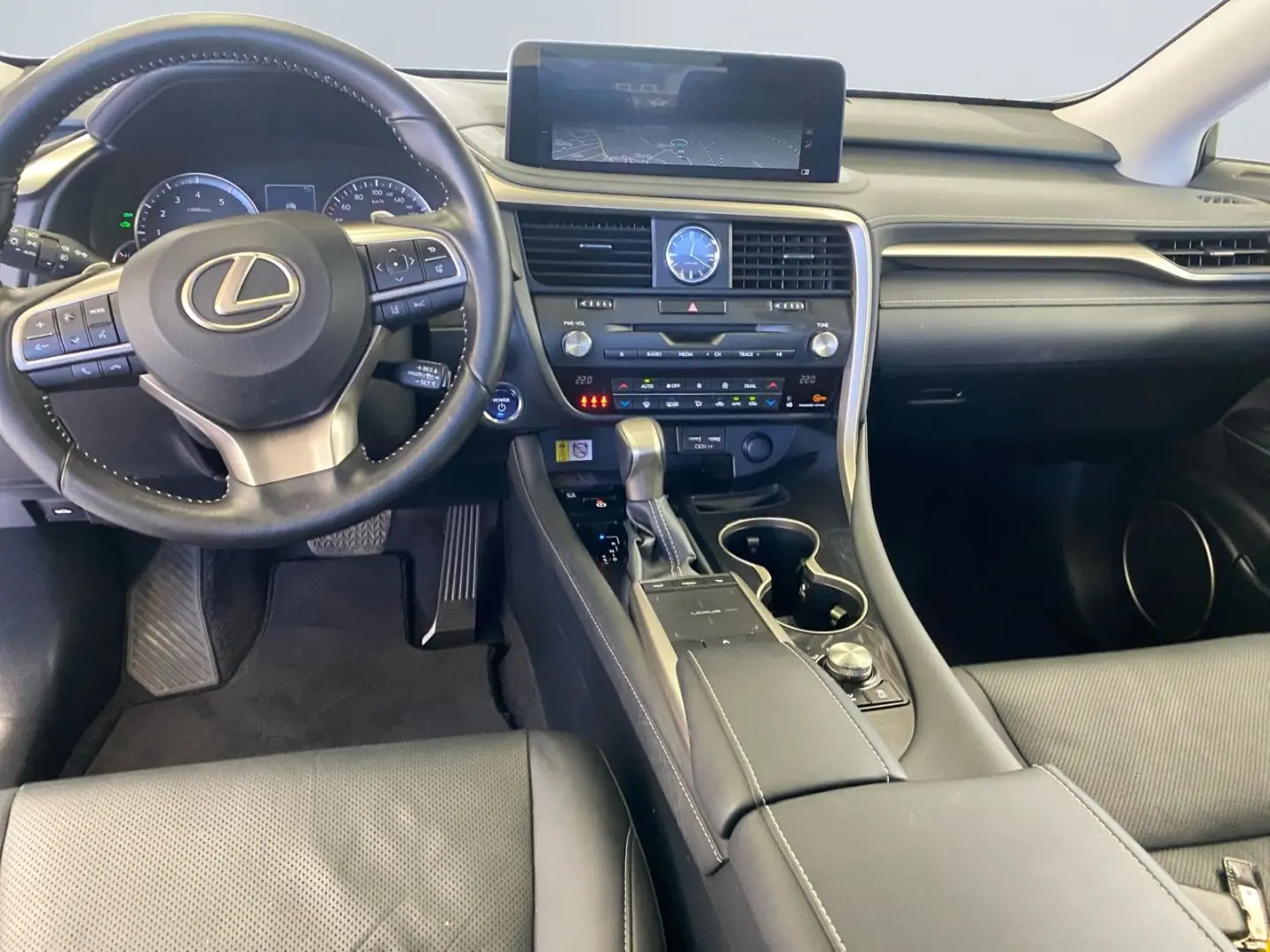 RX 450h Executive Line  Allrad Pano HUD Leder CA