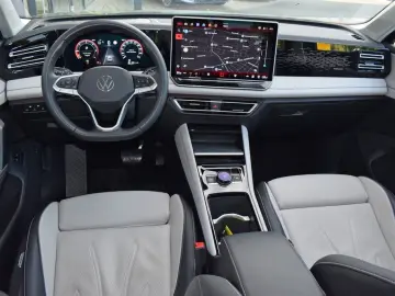 Tiguan TDI 2.0 DSG  Elegance AHK StandHz Leder