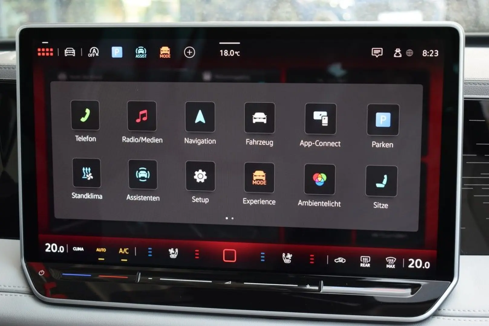 Tiguan TDI 2.0 DSG  Elegance AHK StandHz Leder