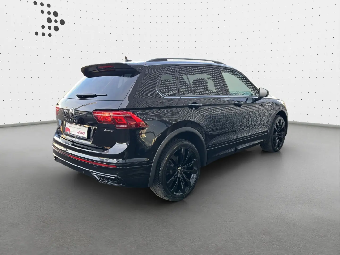 Tiguan 2.0 TSI 4Motion DSG R-LINE  IQ.LIGHT AHK