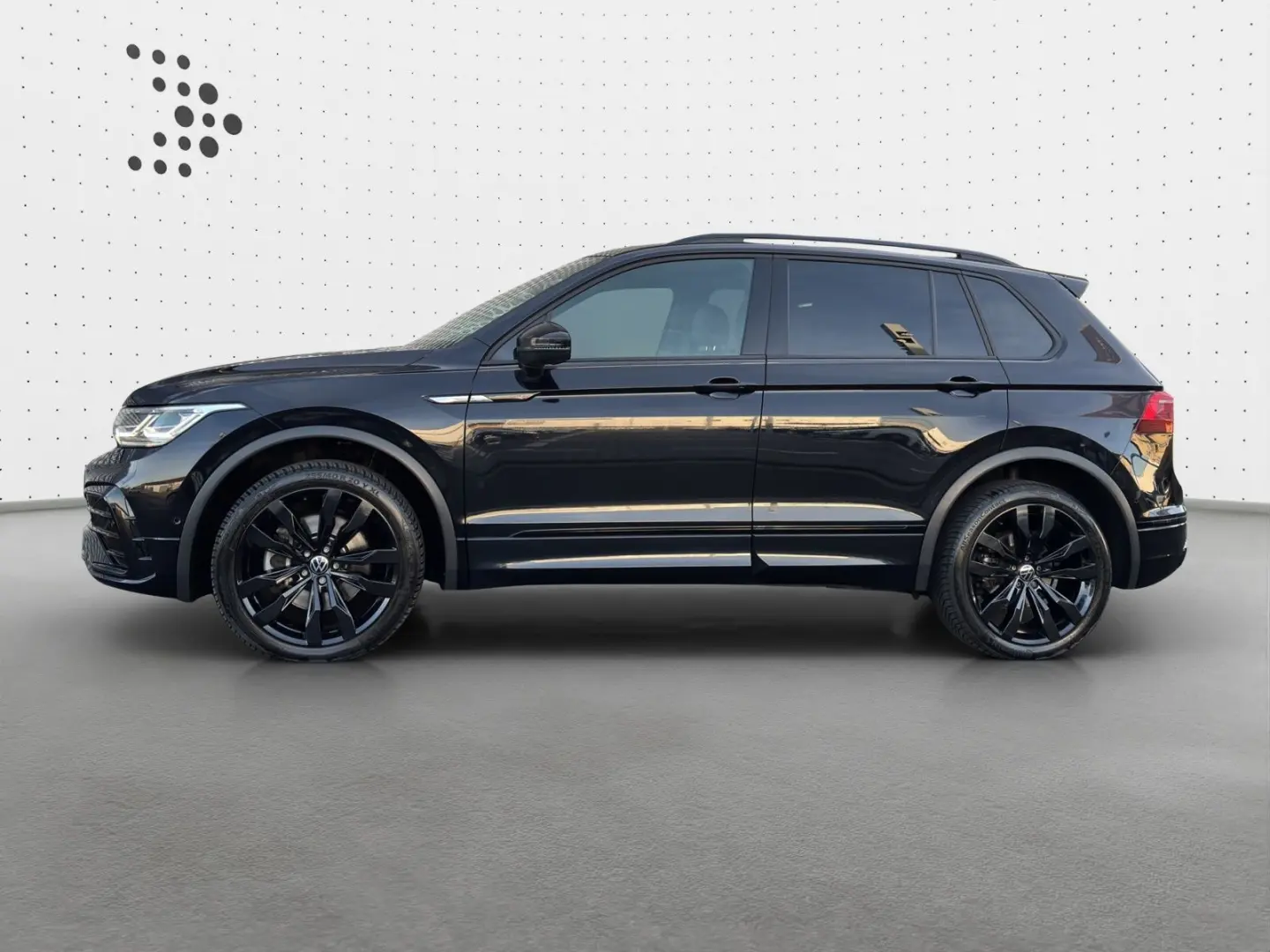 Tiguan 2.0 TSI 4Motion DSG R-LINE  IQ.LIGHT AHK