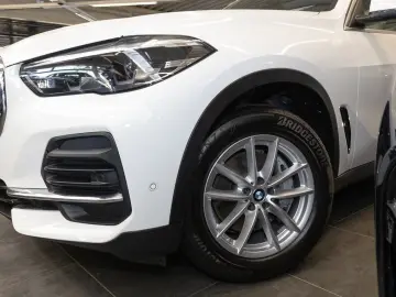 X5 xDrive30d Head-Up DAB LED RFK AHK el. Sitze