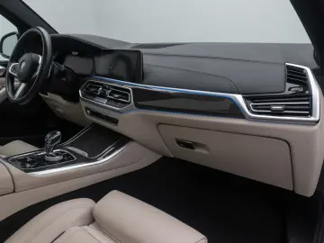X5 xD45e M Sport Panorama DAB DispKey 360 22Zoll