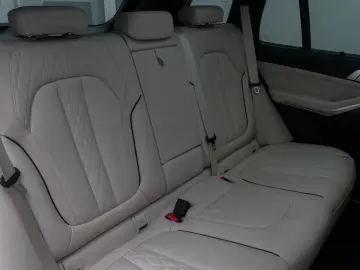 X5 xD45e M Sport Panorama DAB DispKey 360 22Zoll