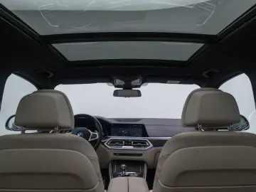 X5 xD45e M Sport Panorama DAB DispKey 360 22Zoll