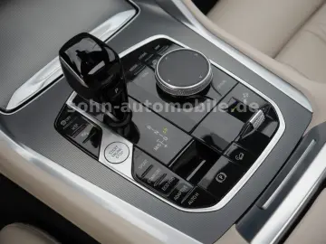 X6 xDr 30d M-Sport Individual 2-Achs Laser Pano