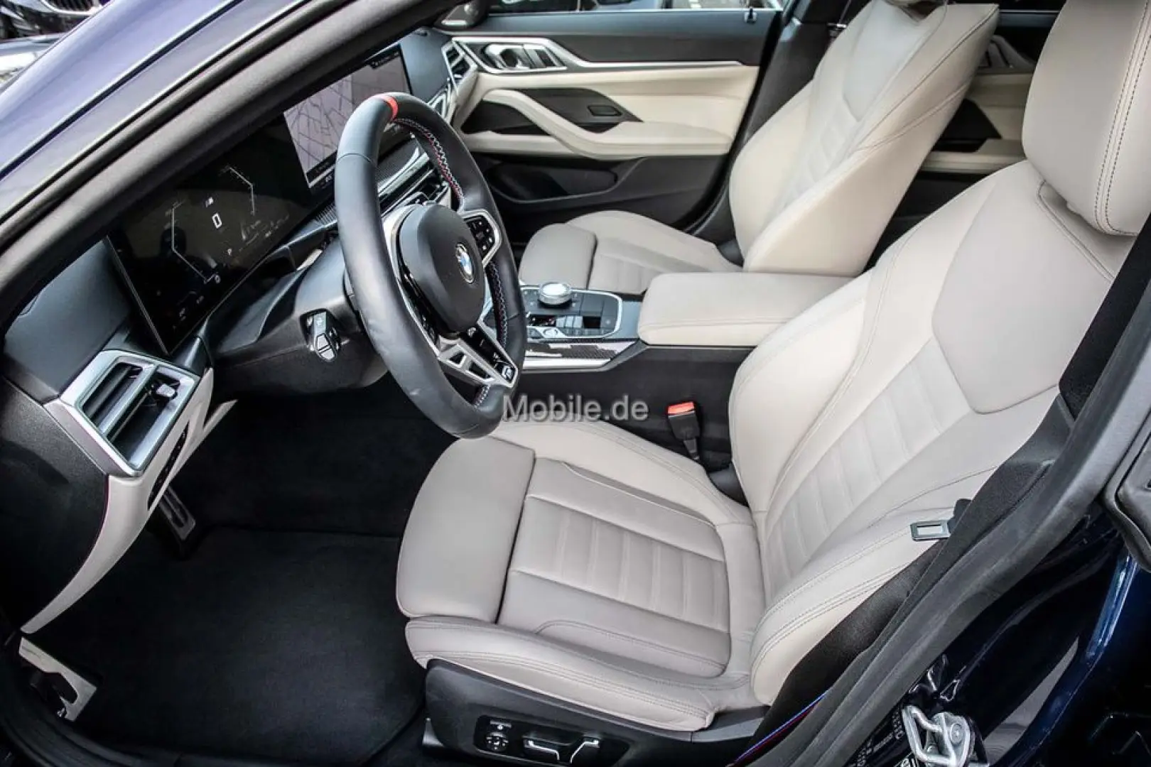 M440i M SportpaketPro HUD DrivAssProf Carbon h&k