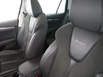 OCTAVIA COMBI 2.0 TDI DSG 4x4 SCOUT