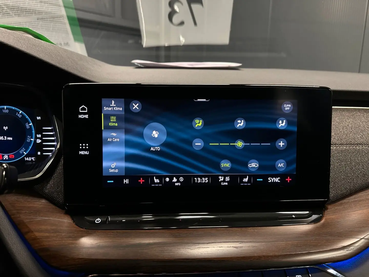 Octavia Combi Scout 4x4  19Zoll AHK Standhzg HUD