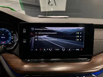 Octavia Combi Scout 4x4  19Zoll AHK Standhzg HUD