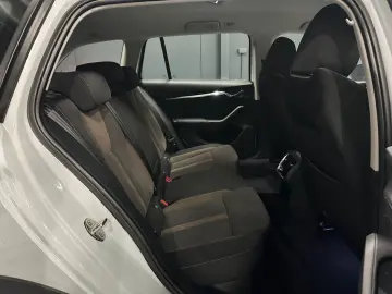 Octavia Combi Scout 4x4  19Zoll AHK Standhzg HUD