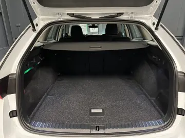 Octavia Combi Scout 4x4  19Zoll AHK Standhzg HUD