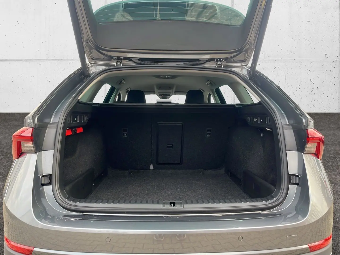 Octavia Combi Scout 4x4 2.0 TDI HUD AHK Kamera N