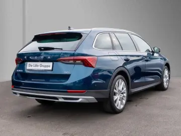 Octavia Combi Scout 2.0 TDI DSG 4x4 AHK  Navi