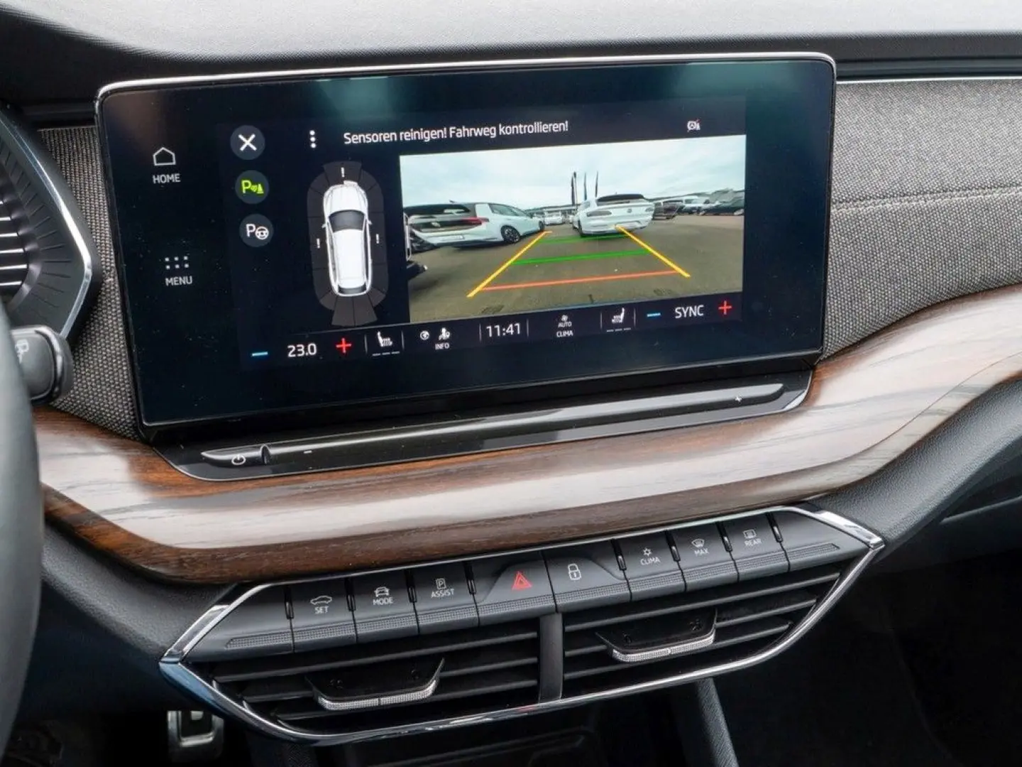 Octavia Combi Scout 2.0 TDI DSG 4x4 AHK  Navi