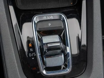 Octavia Combi Scout 2.0 TDI DSG 4x4 AHK  Navi