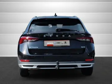 Octavia Combi Scout 2.0 TDI 4x4 Matrix AHK HeadU