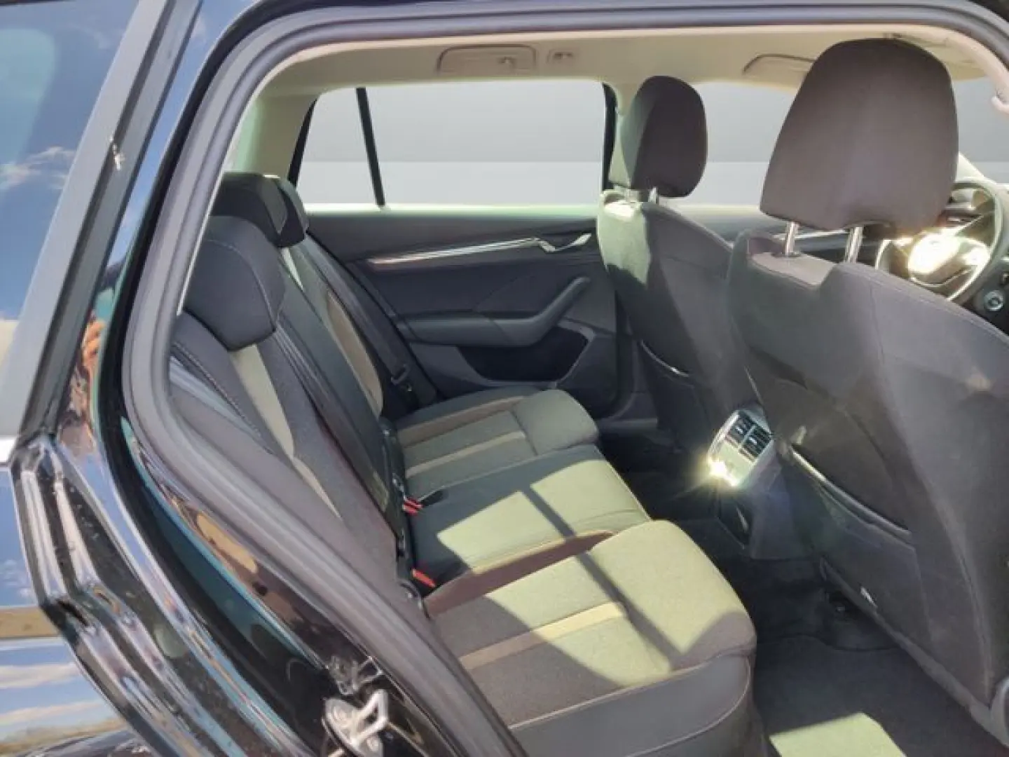 Octavia Combi Scout 2.0 TDI 4x4 Matrix AHK HeadU