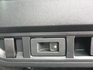 Octavia Combi 2.0 TDI DSG 4x4 SCOUT  AHK  MATRIX