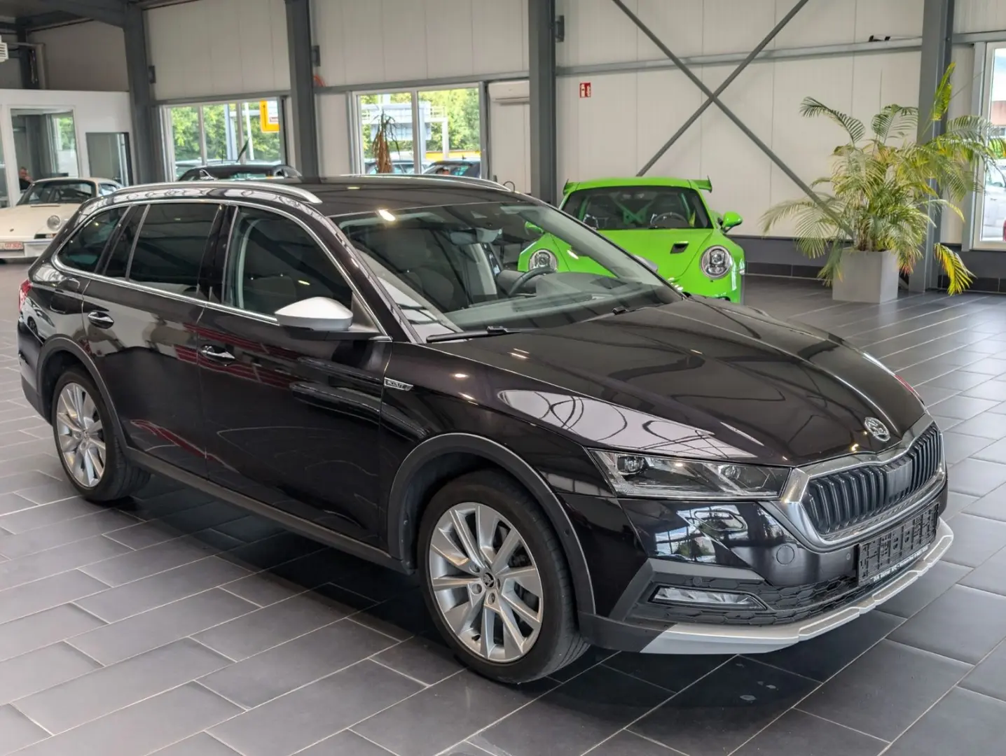 Octavia Combi 2.0 TDI DSG 4x4 Scout 8-fach PDC