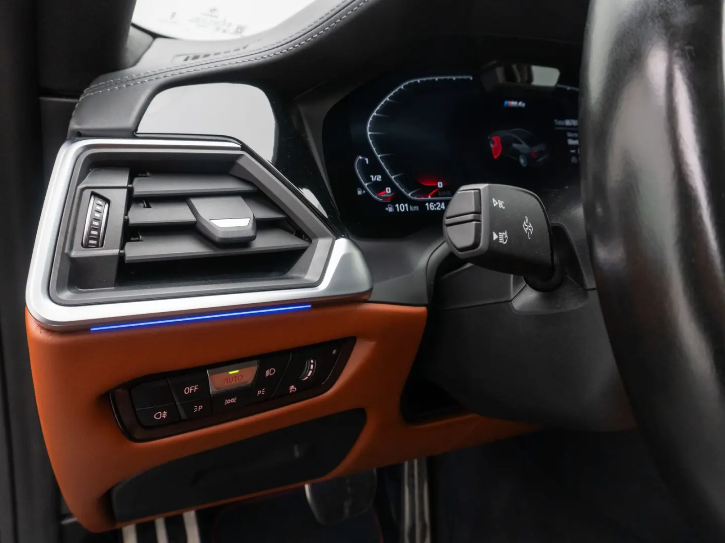 M4 Competition xD 360 HUD H K DAB Laser Klimasit