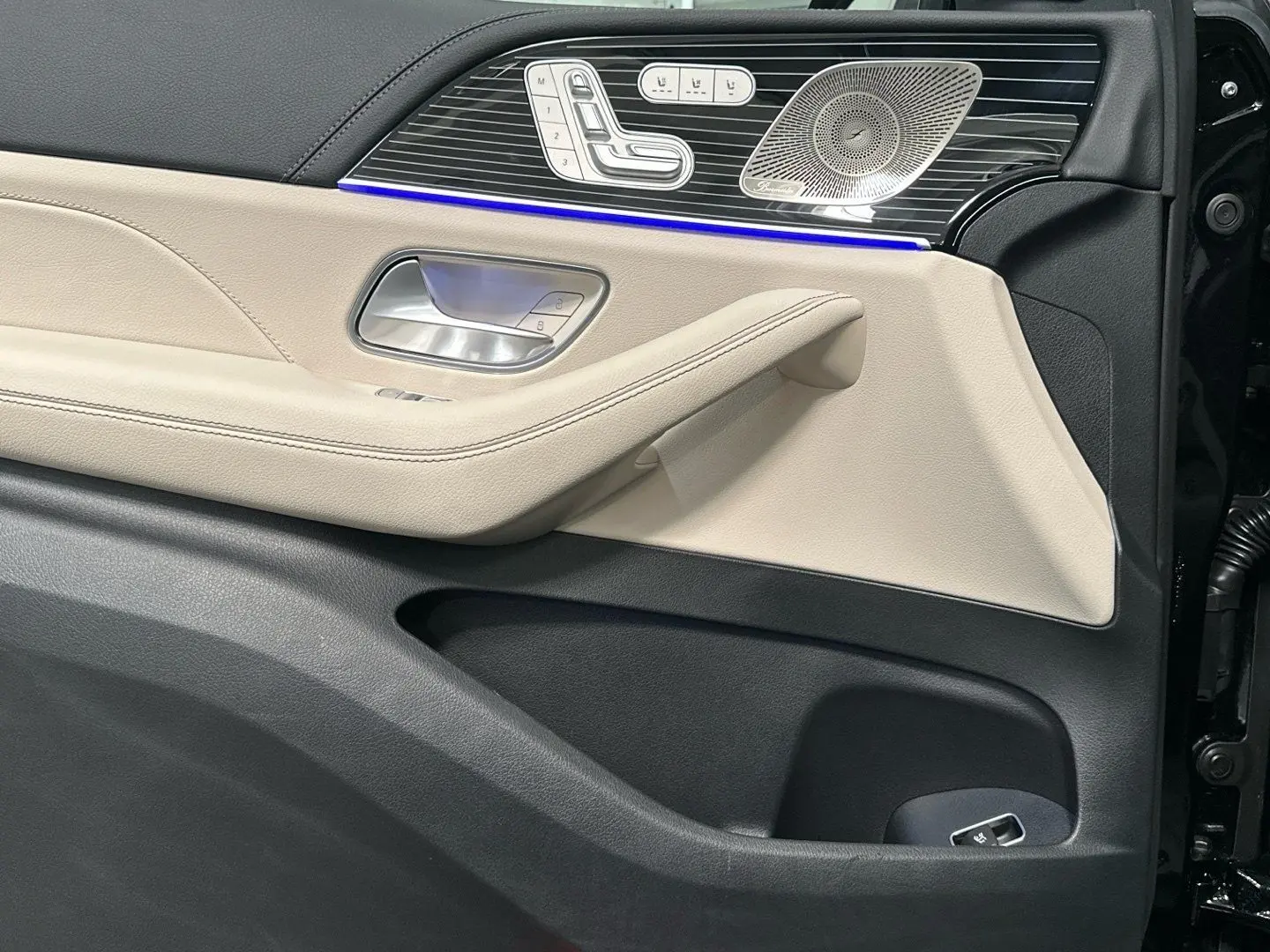 GLE 580 4M AMG Line Night Airmatic AHK Standhzg.