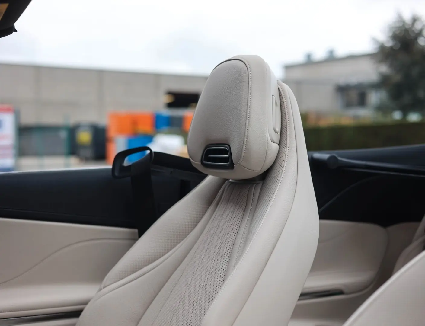 CLE 300 Cabrio   AMG Line - Burmester - Airscarf