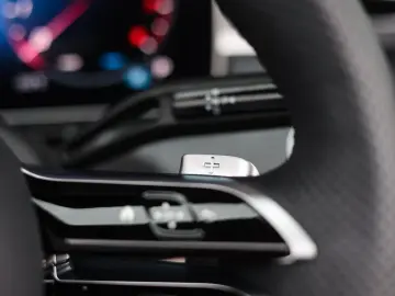 CLE 300 Cabrio   AMG Line - Burmester - Airscarf