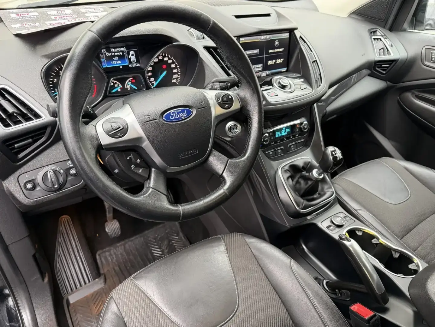 Ford Kuga Titanium 1.5 benzina 2016