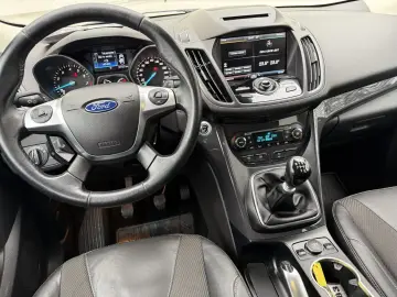 Ford Kuga Titanium 1.5 benzina 2016