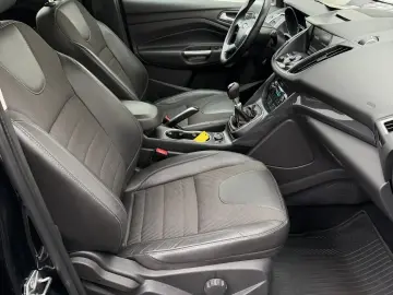 Ford Kuga Titanium 1.5 benzina 2016