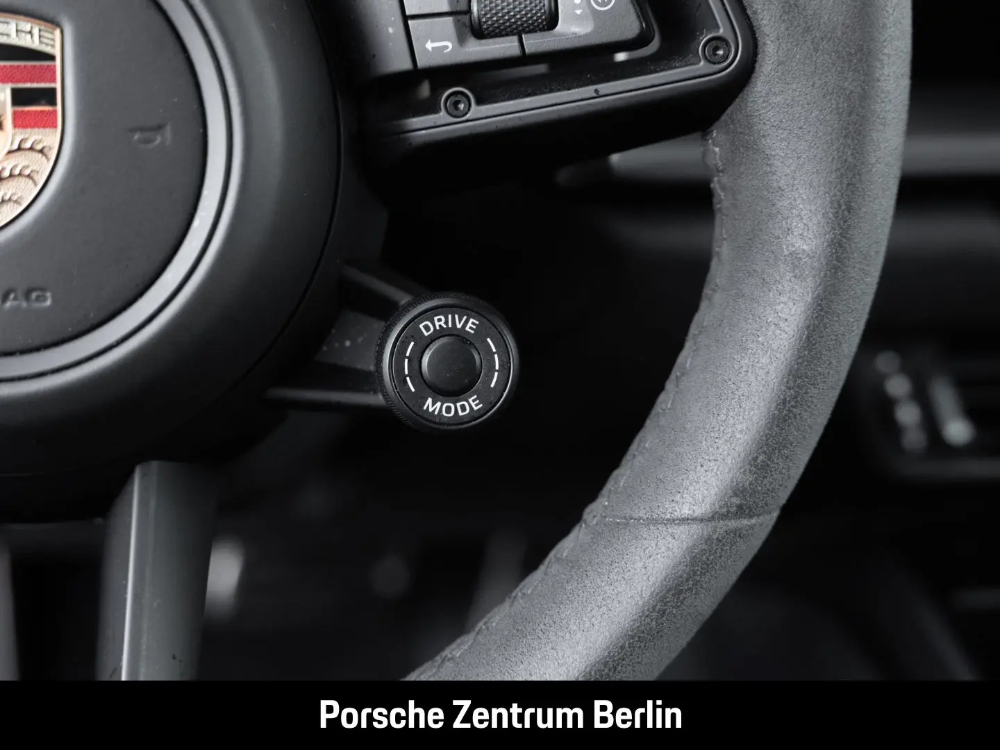 992 911 Carrera 4 GTS HA-Lenkung Liftsystem-VA