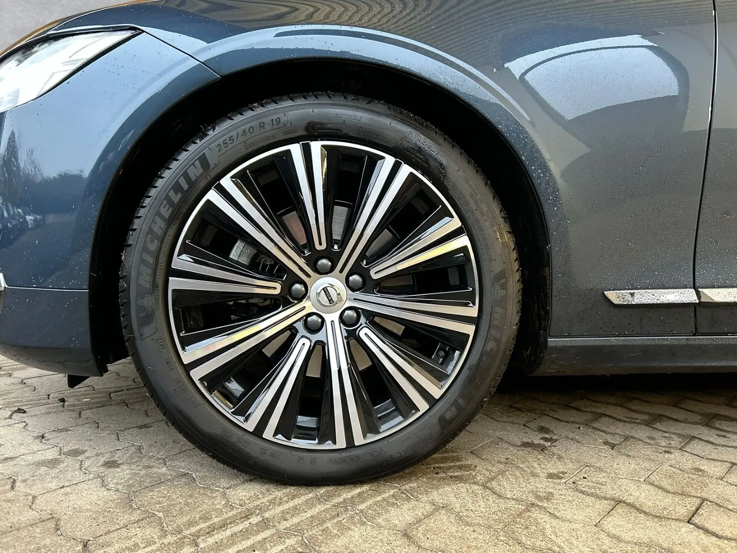 V90 Kombi Plus Bright B4 Diesel ACC Harman Kardo