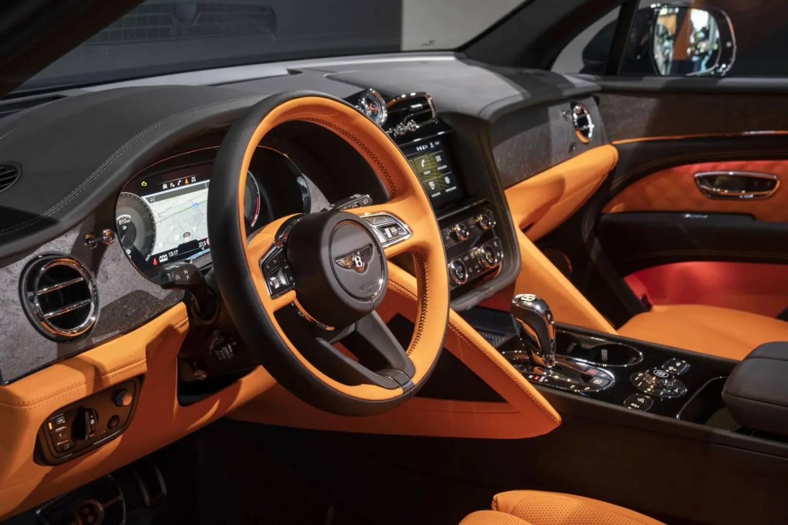 BENTAYGA S   MULLINER DUO-TONE   NAIM   CERAMIC