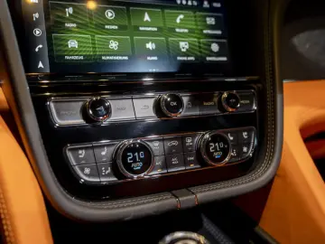 BENTAYGA S   MULLINER DUO-TONE   NAIM   CERAMIC