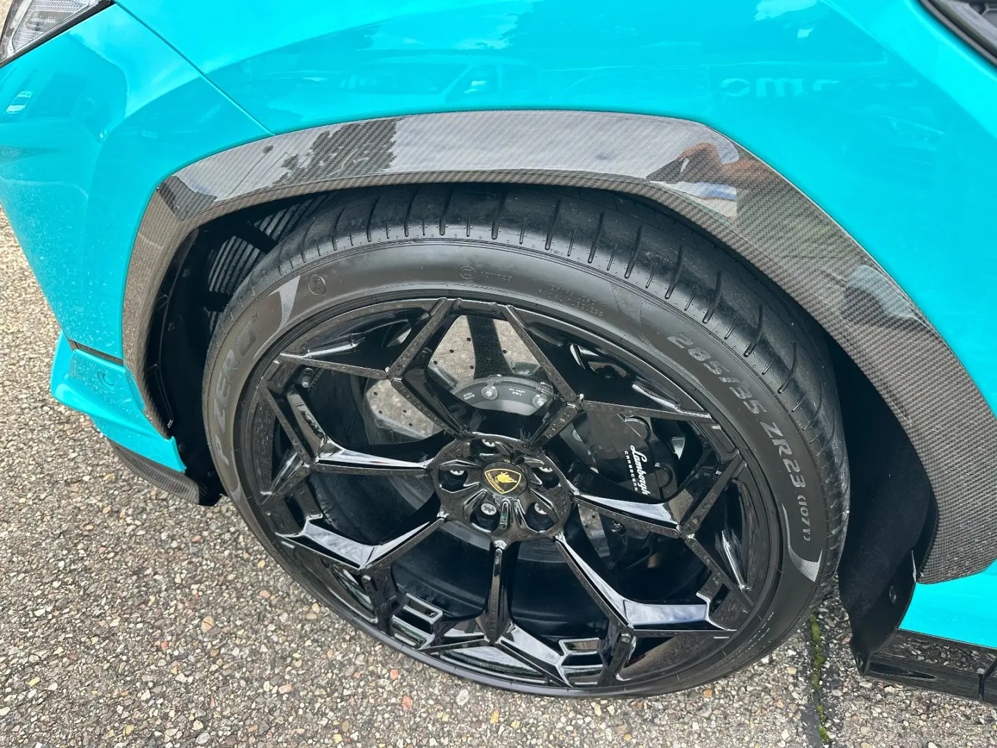 Urus Performante Carbon B&O Massage Pano ADAS